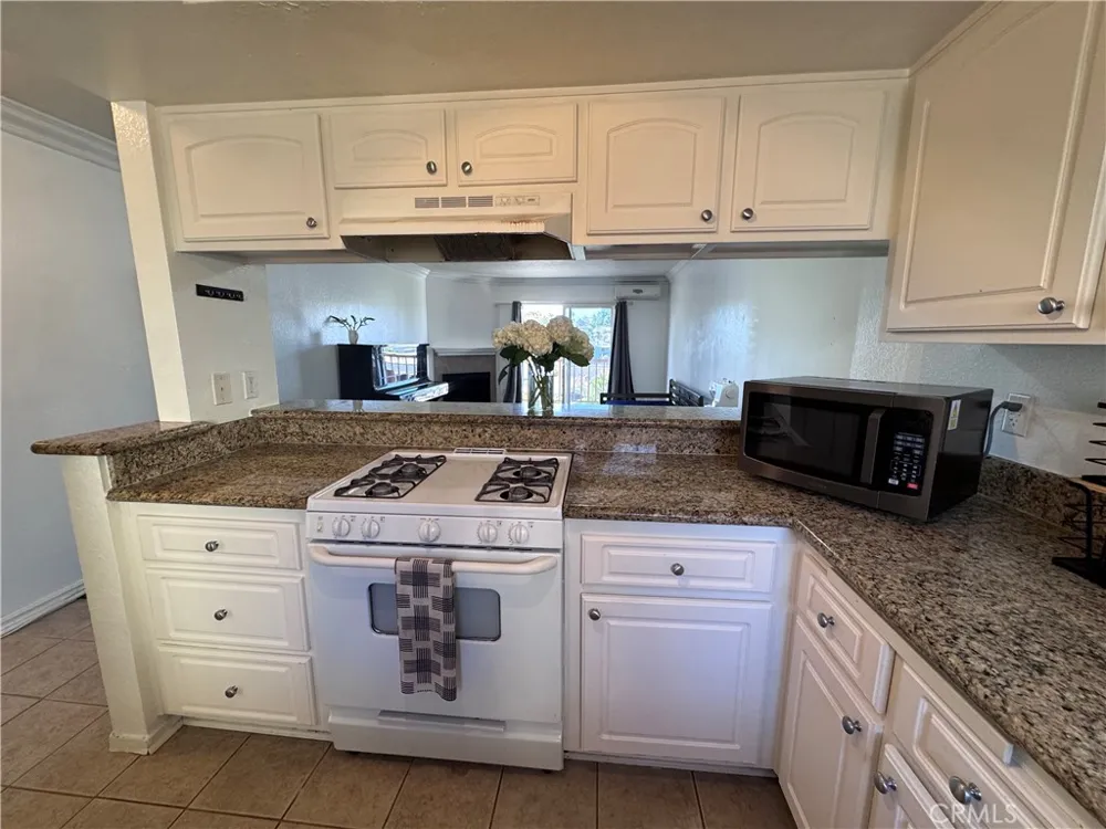 3516 E Ransom Street #303 Long Beach, CA 90804