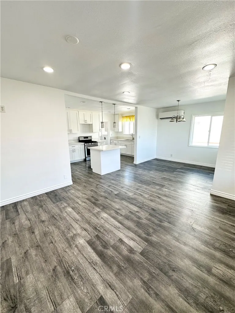 5313 Manzanar Ave Pico Rivera, CA 90660