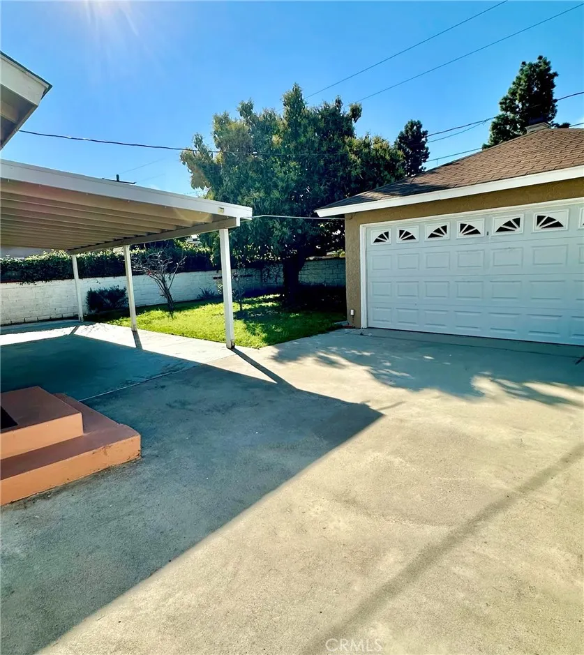 5313 Manzanar Ave Pico Rivera, CA 90660