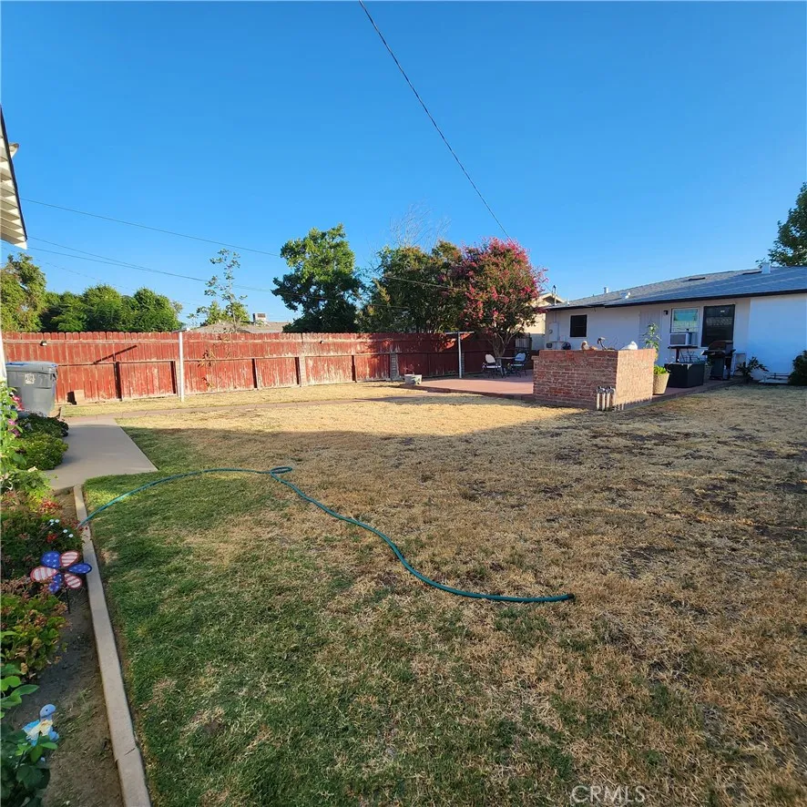 417 N O STREET Madera, CA 93637