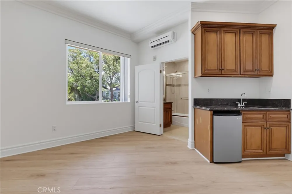 350 Bethany Road Burbank, CA 91504