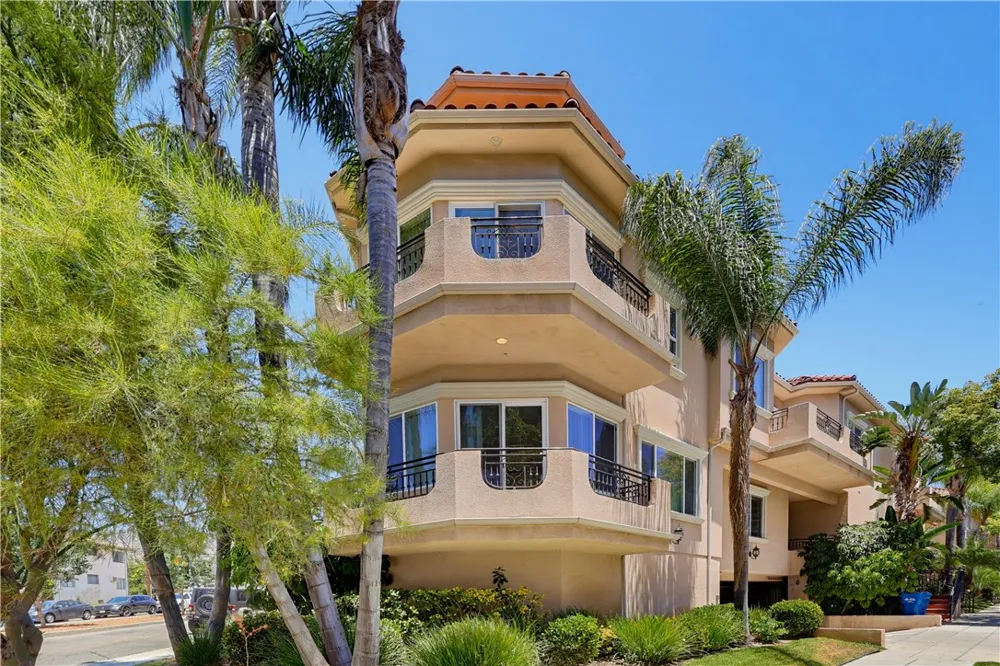 350 Bethany Road Burbank, CA 91504