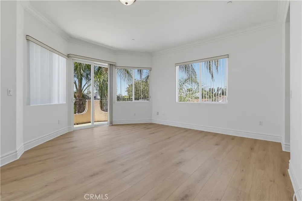 350 Bethany Road Burbank, CA 91504