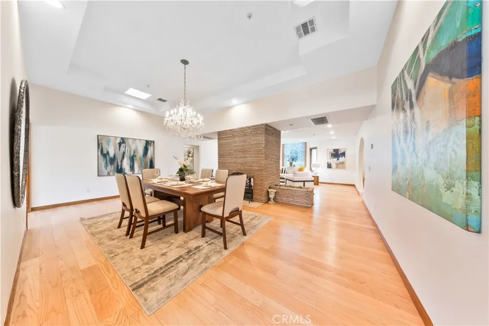 1209 S 8th Avenue Arcadia, CA 91006
