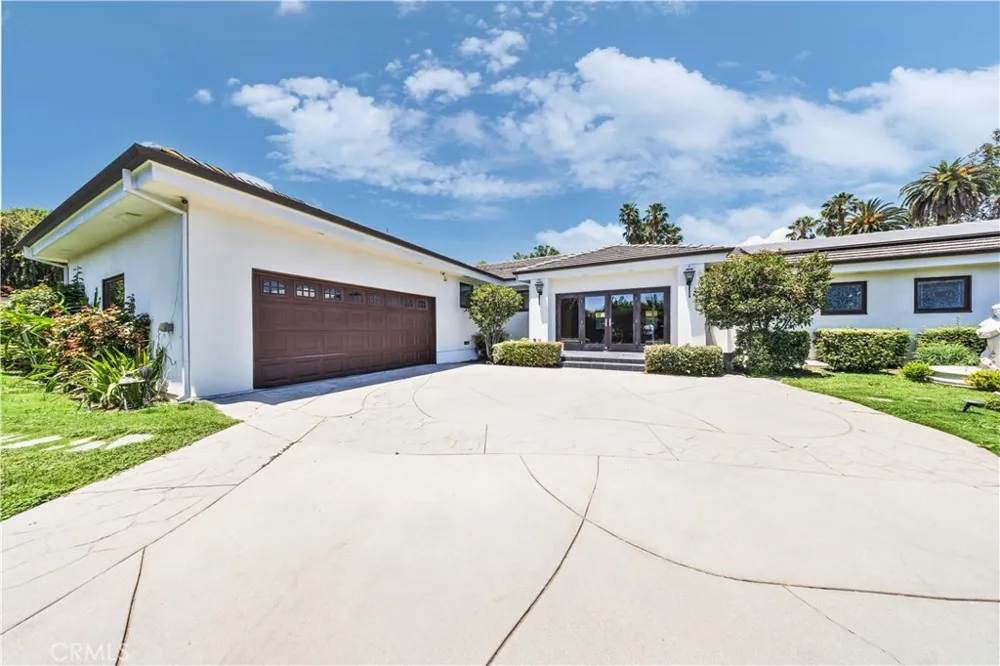 1209 S 8th Avenue Arcadia, CA 91006