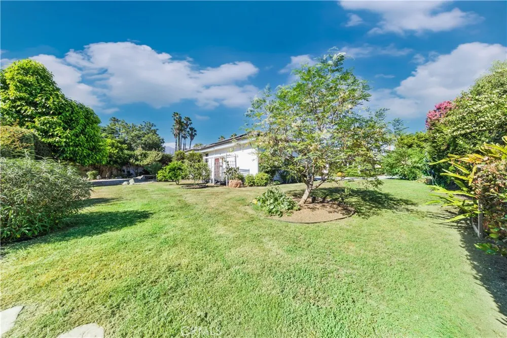 1209 S 8th Avenue Arcadia, CA 91006