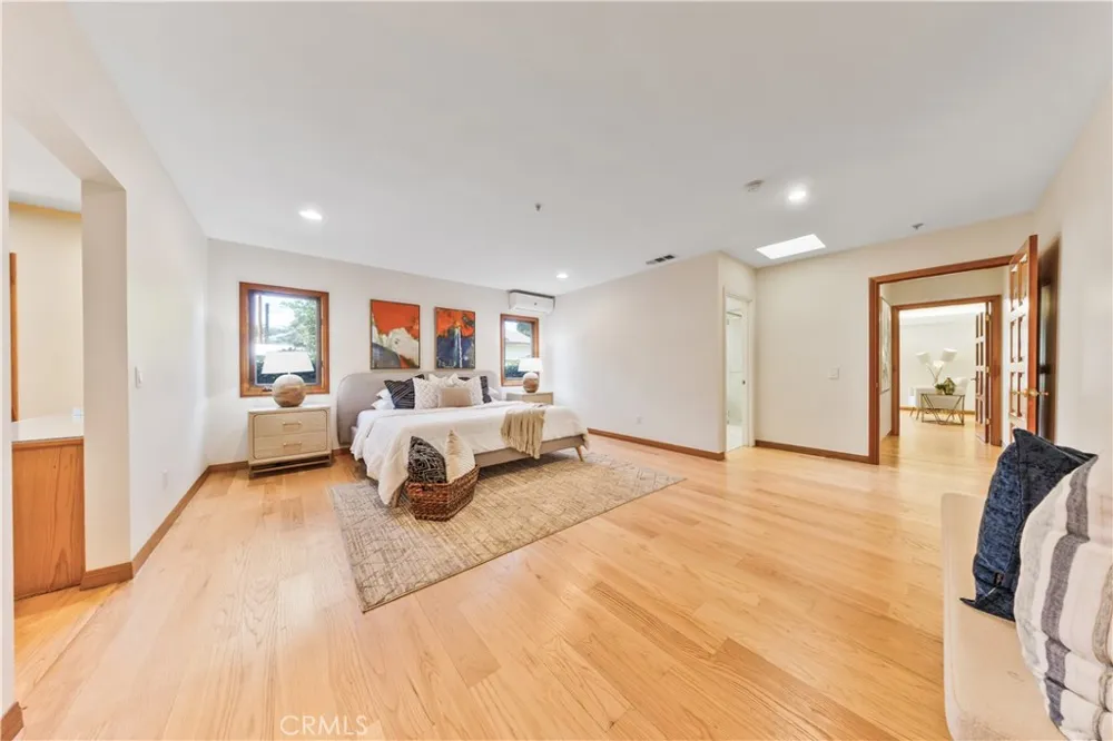 1209 S 8th Avenue Arcadia, CA 91006