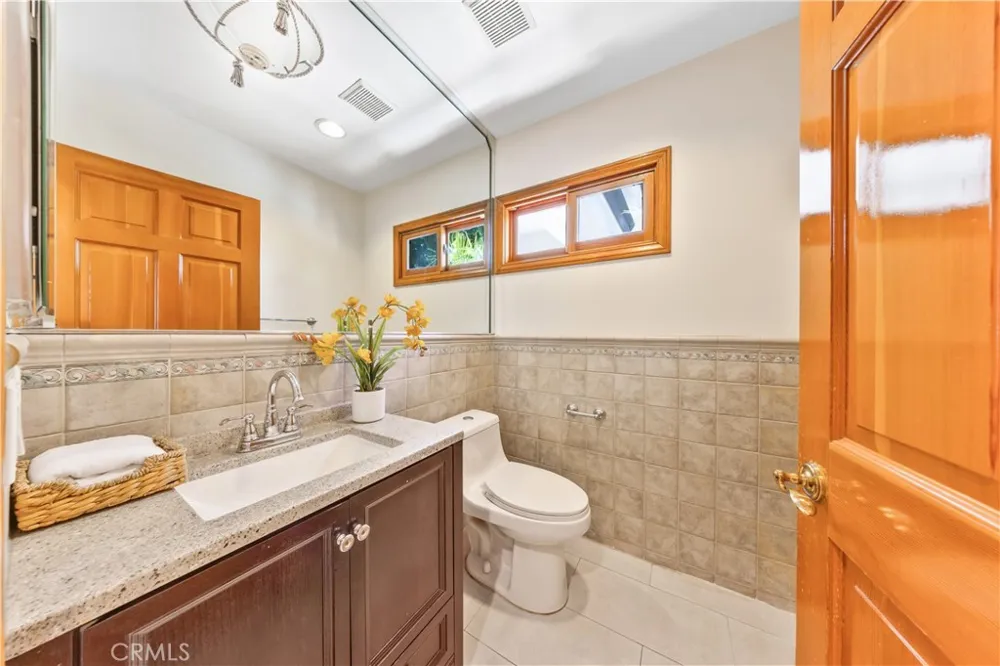 1209 S 8th Avenue Arcadia, CA 91006