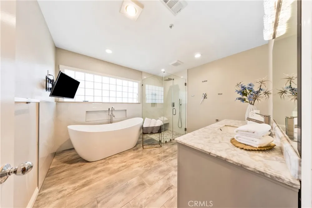 1209 S 8th Avenue Arcadia, CA 91006
