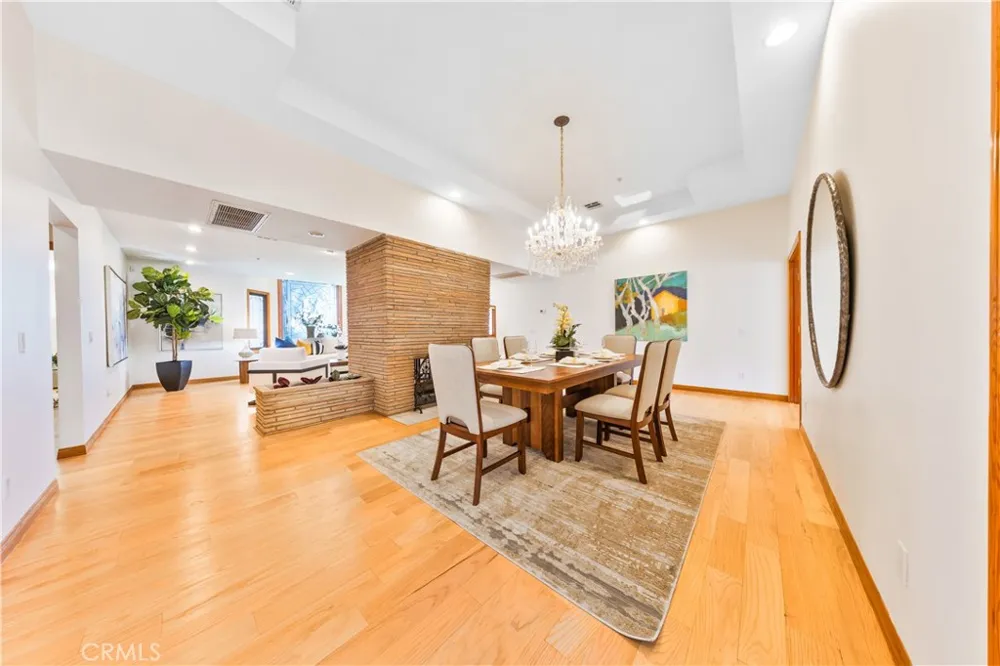 1209 S 8th Avenue Arcadia, CA 91006