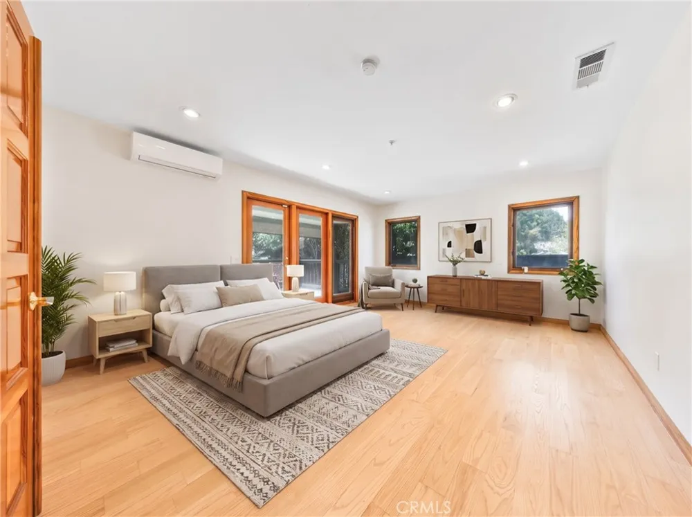 1209 S 8th Avenue Arcadia, CA 91006