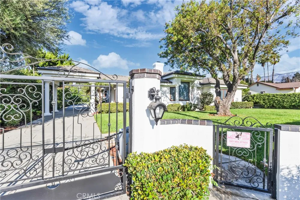 1209 S 8th Avenue Arcadia, CA 91006