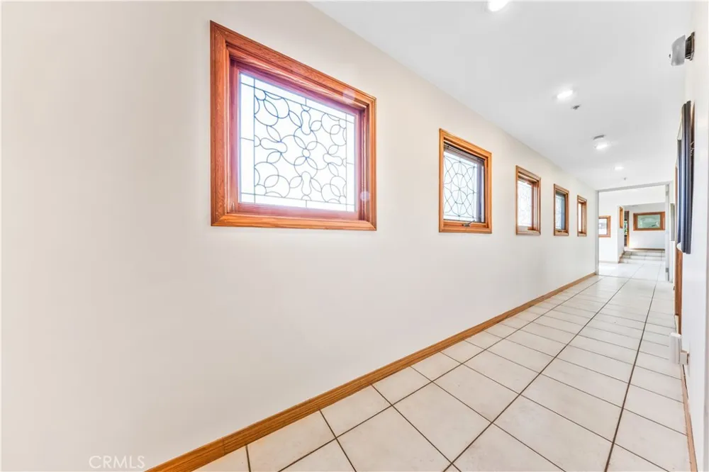 1209 S 8th Avenue Arcadia, CA 91006