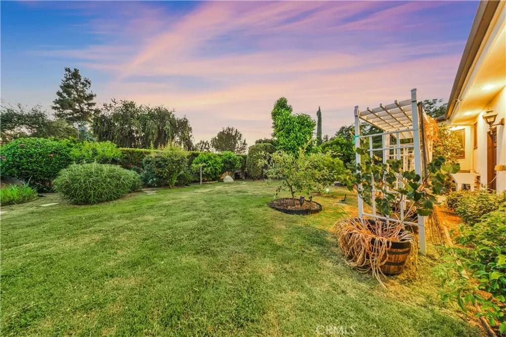 1209 S 8th Avenue Arcadia, CA 91006