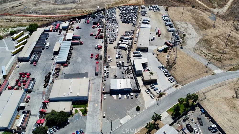 2821 Industrial Drive Bloomington, CA 92316