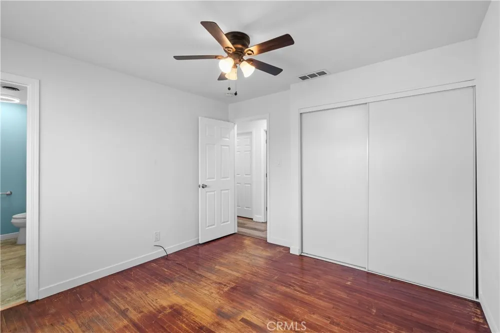 914 Valencia Los Banos, CA 93635