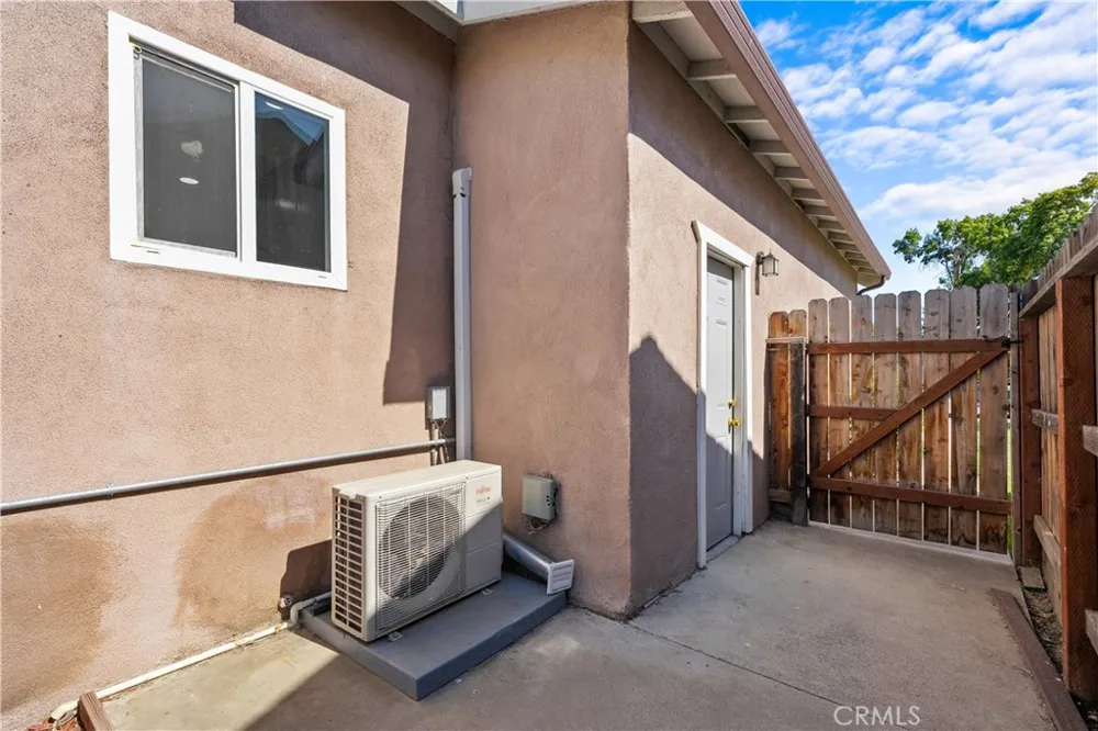 914 Valencia Los Banos, CA 93635