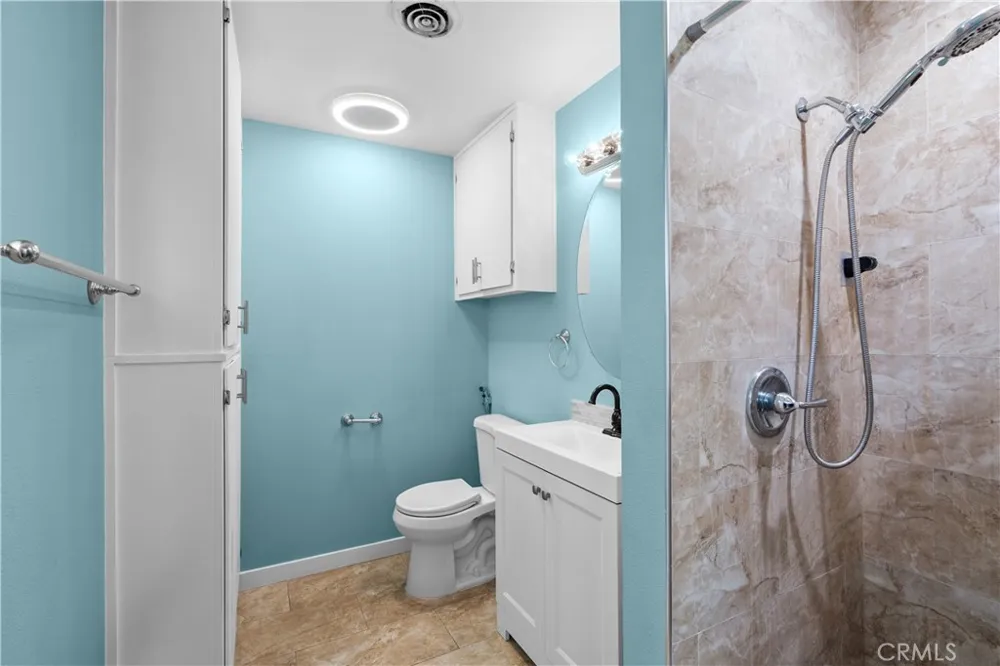 914 Valencia Los Banos, CA 93635