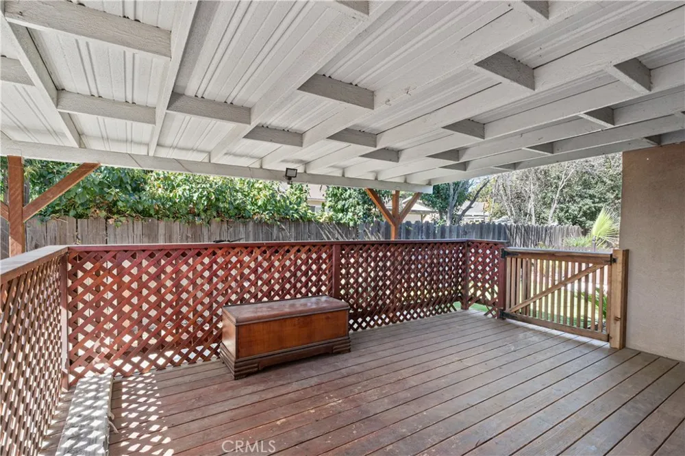 914 Valencia Los Banos, CA 93635