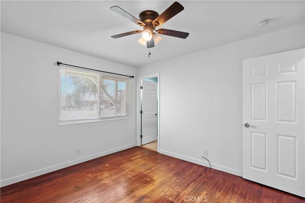 914 Valencia Los Banos, CA 93635