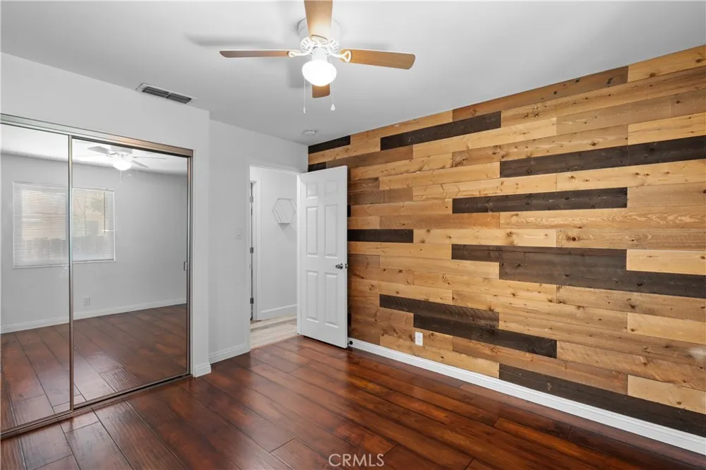 914 Valencia Los Banos, CA 93635