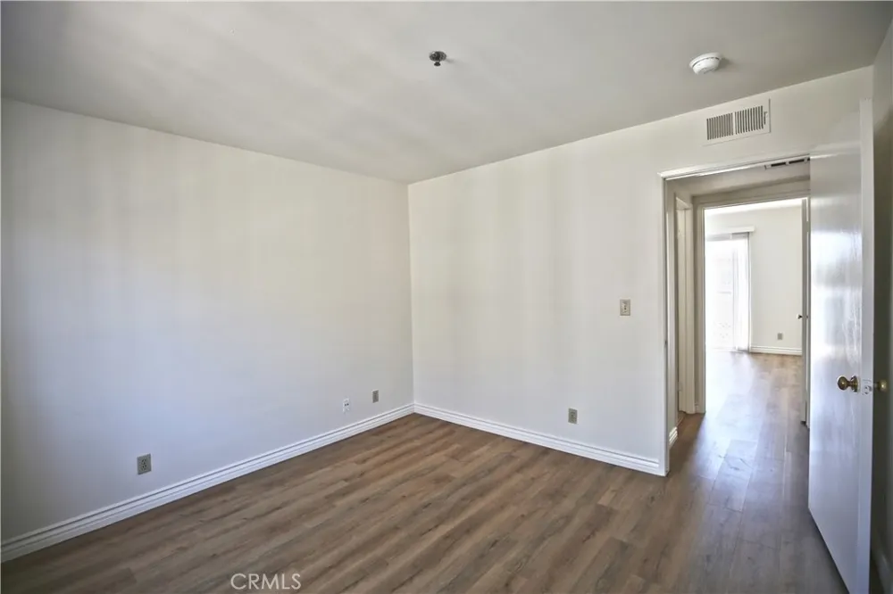 1211 Huntington Drive #F South Pasadena, CA 91030