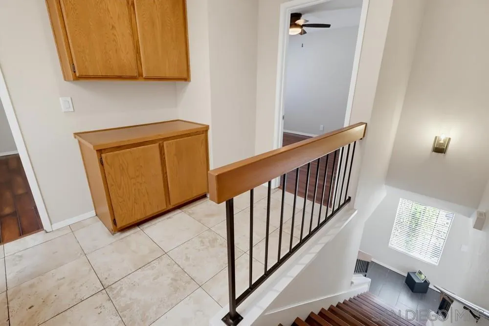 8391 Suntree Pl San Diego, CA 92119