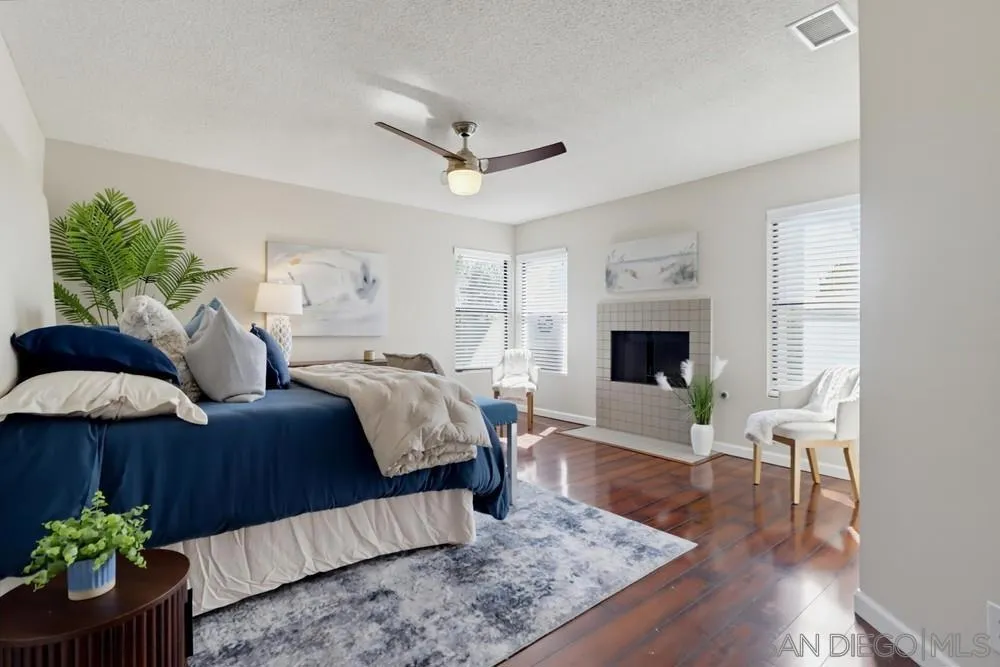 8391 Suntree Pl San Diego, CA 92119