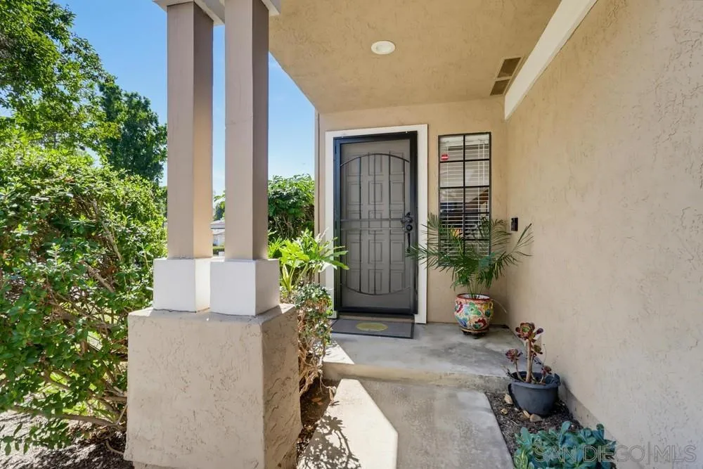 8391 Suntree Pl San Diego, CA 92119