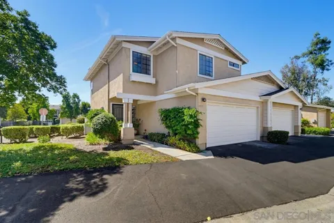 8391 Suntree Pl