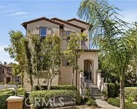 317 Tall Oak Irvine, CA 92603