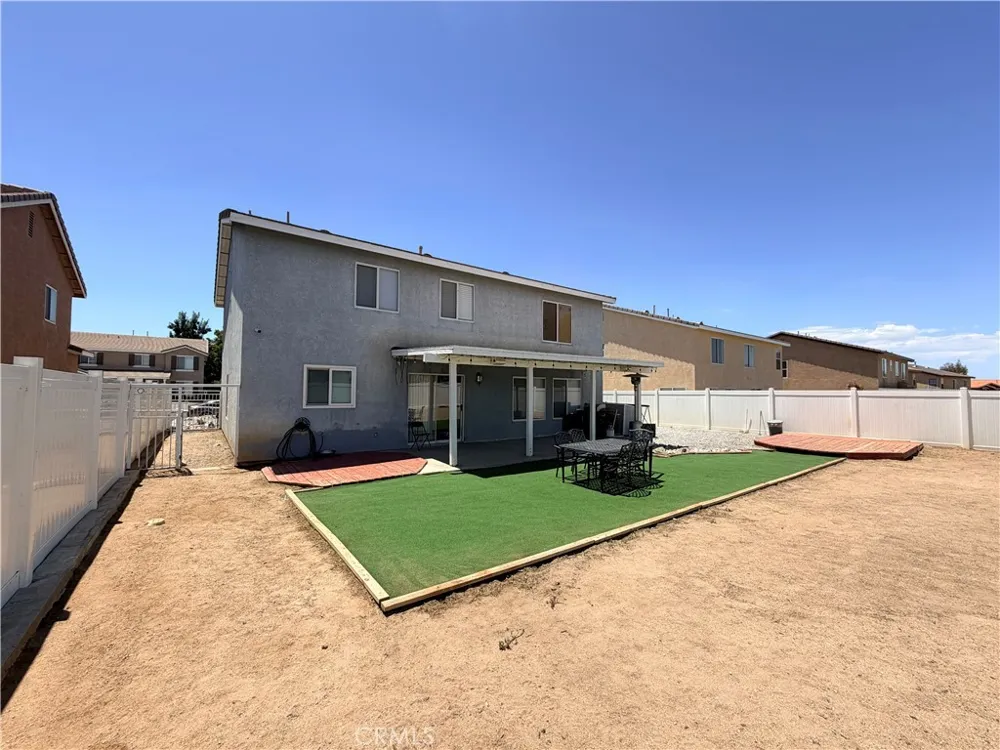 13960 Clydesdale Run Victorville, CA 92394
