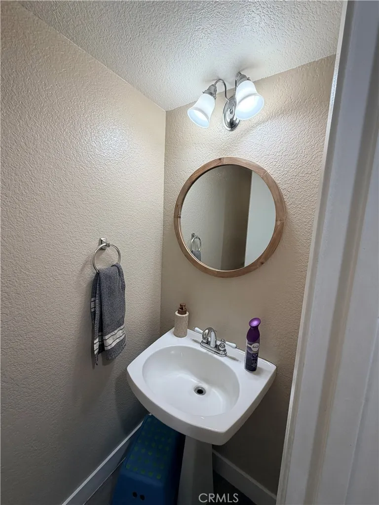 13960 Clydesdale Run Victorville, CA 92394
