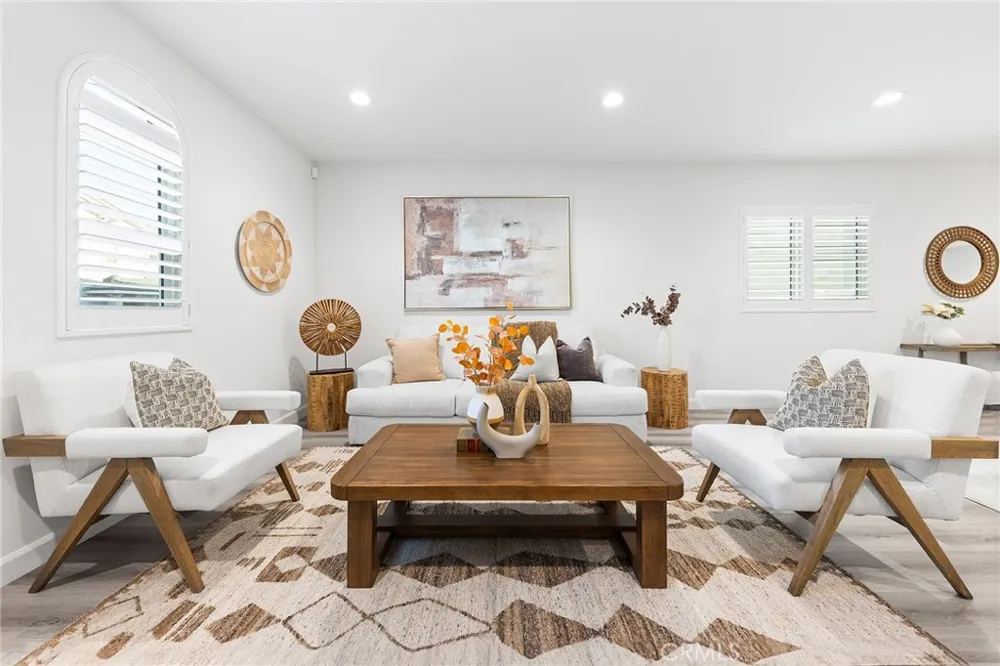 1359 Point Loma Walnut, CA 91789