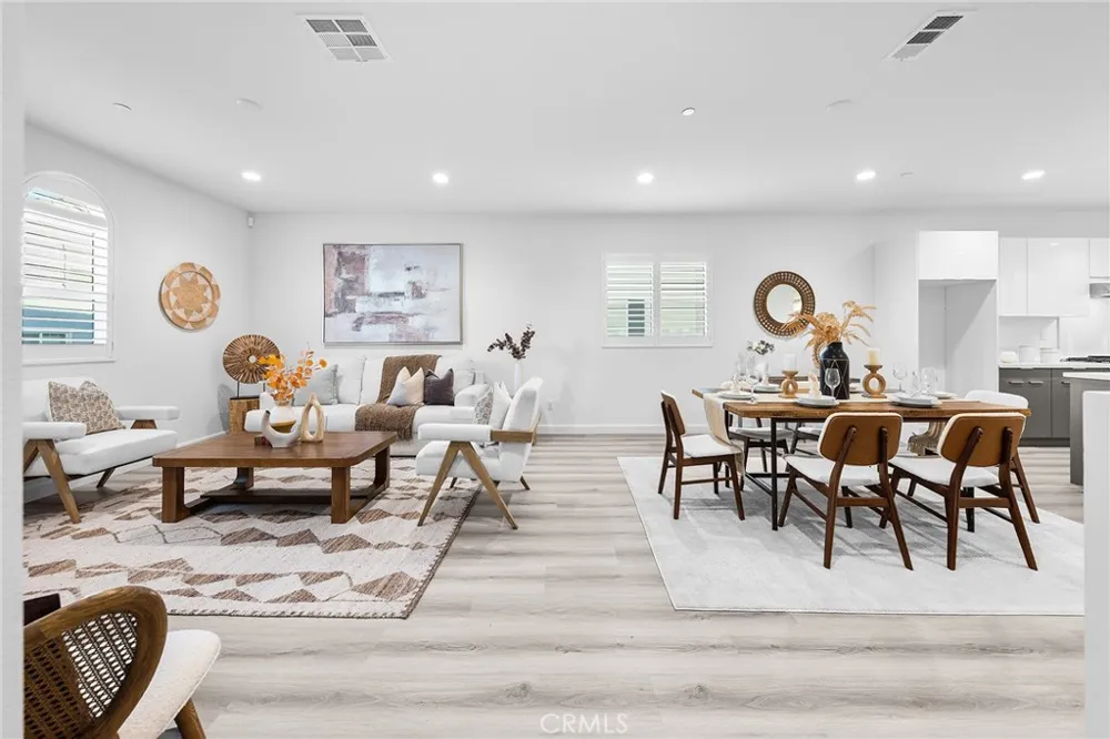 1359 Point Loma Walnut, CA 91789