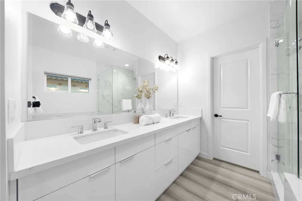 1359 Point Loma Walnut, CA 91789