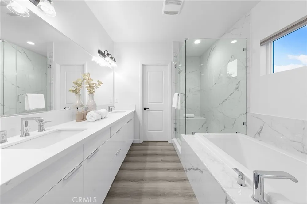 1359 Point Loma Walnut, CA 91789