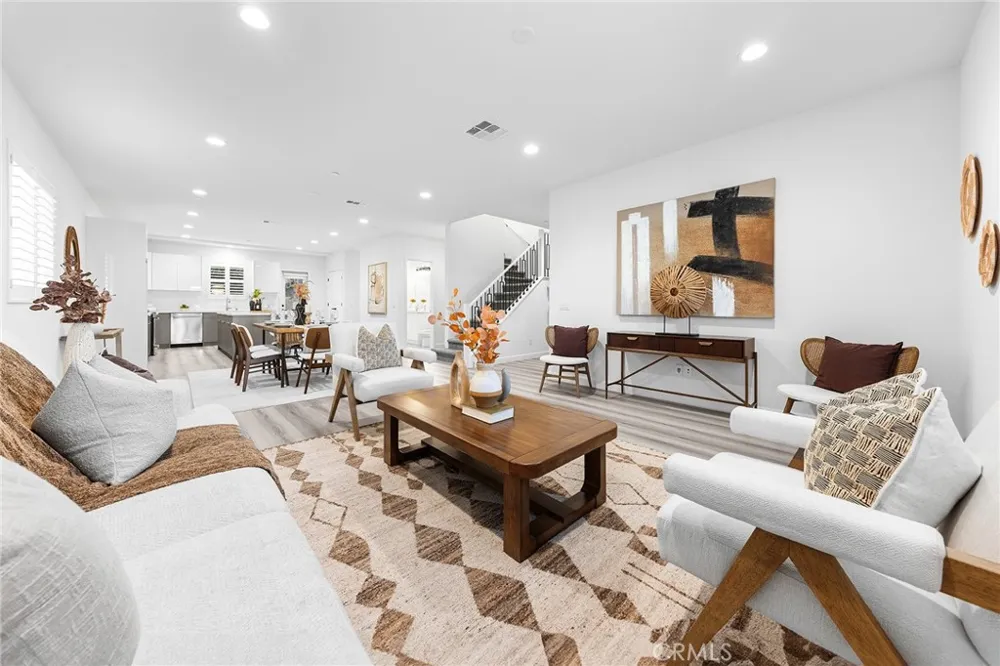1359 Point Loma Walnut, CA 91789
