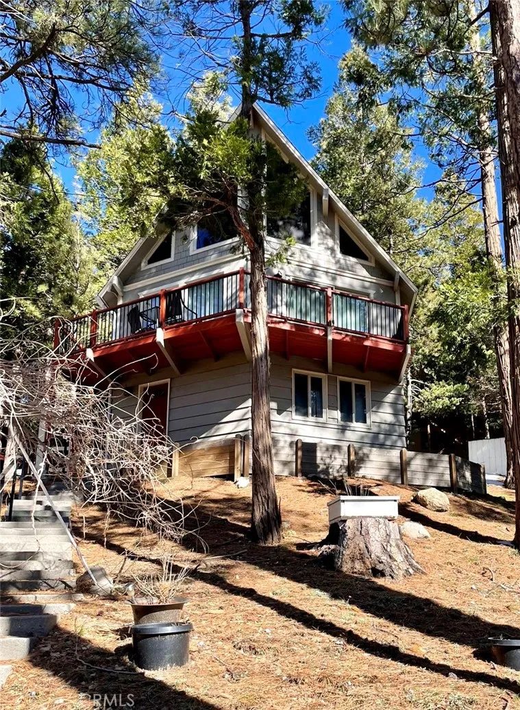 521 Grass Valley Road Lake Arrowhead, CA 92352
