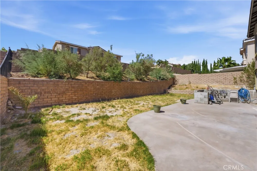 2802 Pewter Palmdale, CA 93550