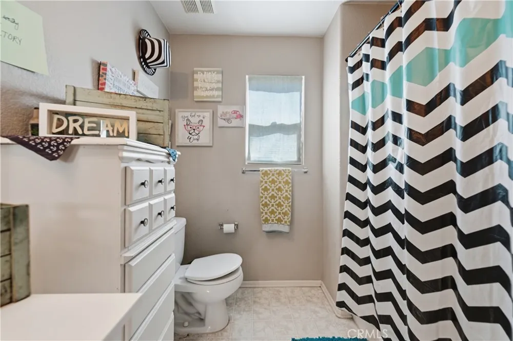 2802 Pewter Palmdale, CA 93550
