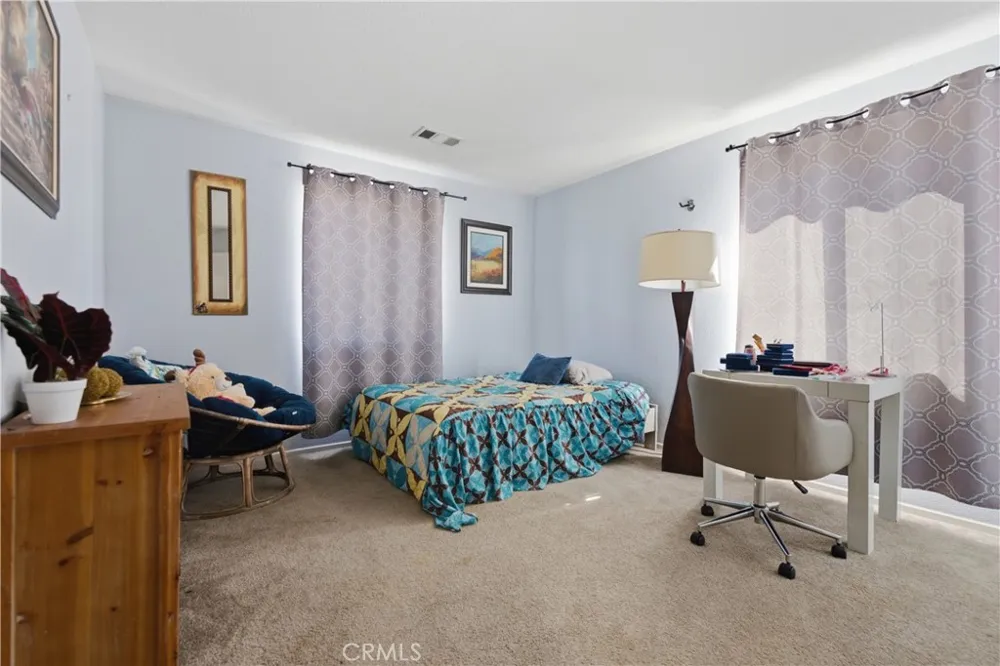 2802 Pewter Palmdale, CA 93550
