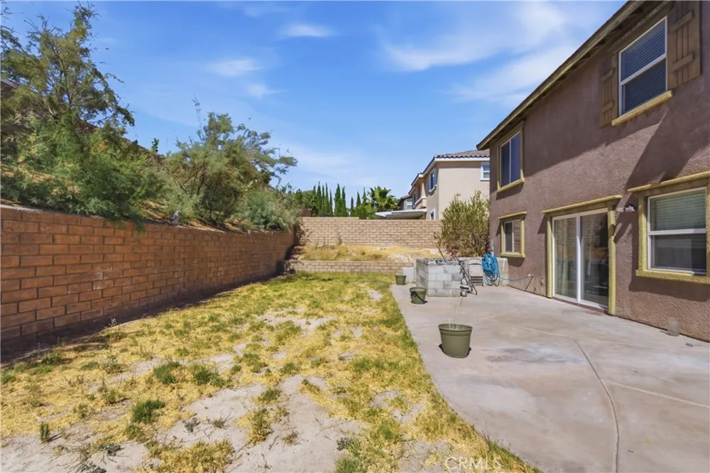 2802 Pewter Palmdale, CA 93550