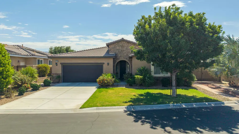 42210 Summit Way Indio, CA 92203