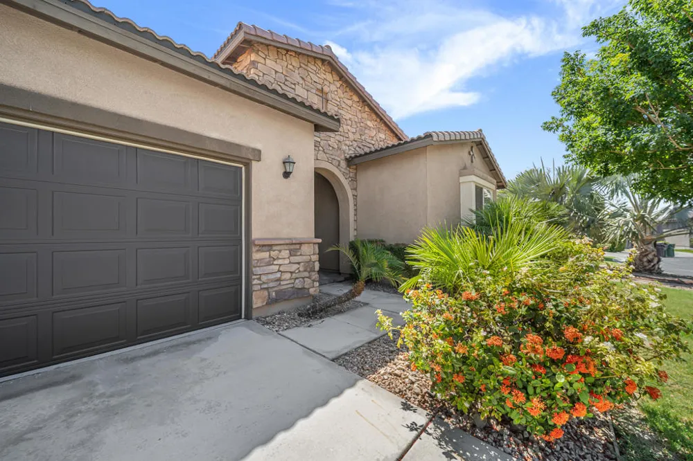 42210 Summit Way Indio, CA 92203