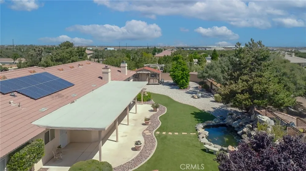 6955 Oak View Court Oak Hills, CA 92344