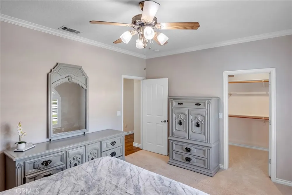 6955 Oak View Court Oak Hills, CA 92344
