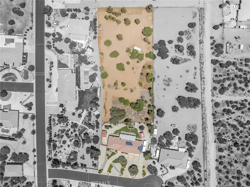 6955 Oak View Court Oak Hills, CA 92344