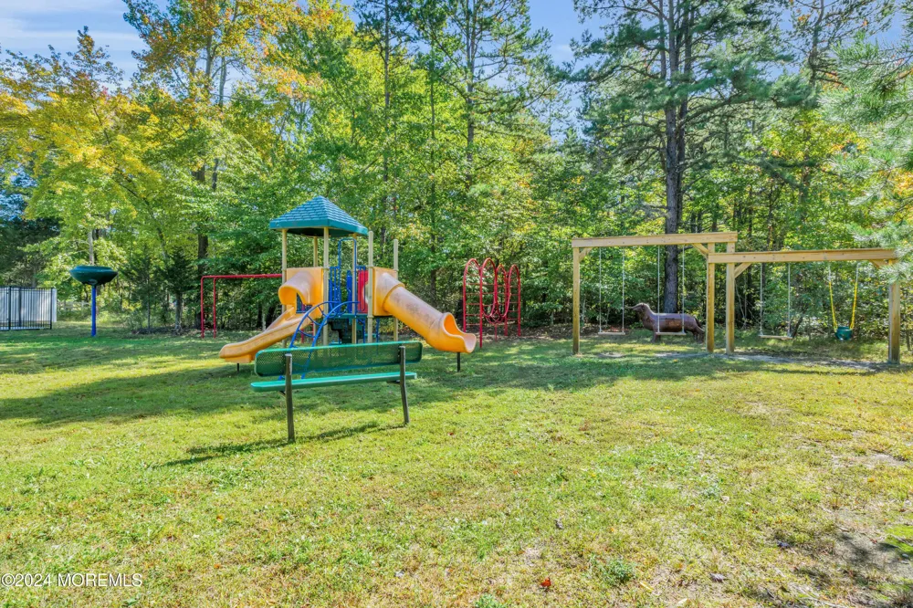 724 Monmouth Road #40 Cream Ridge, NJ 08514