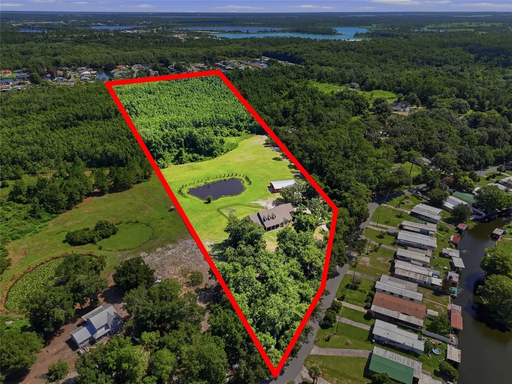 13525 PALM DRIVE Astatula, FL 34705